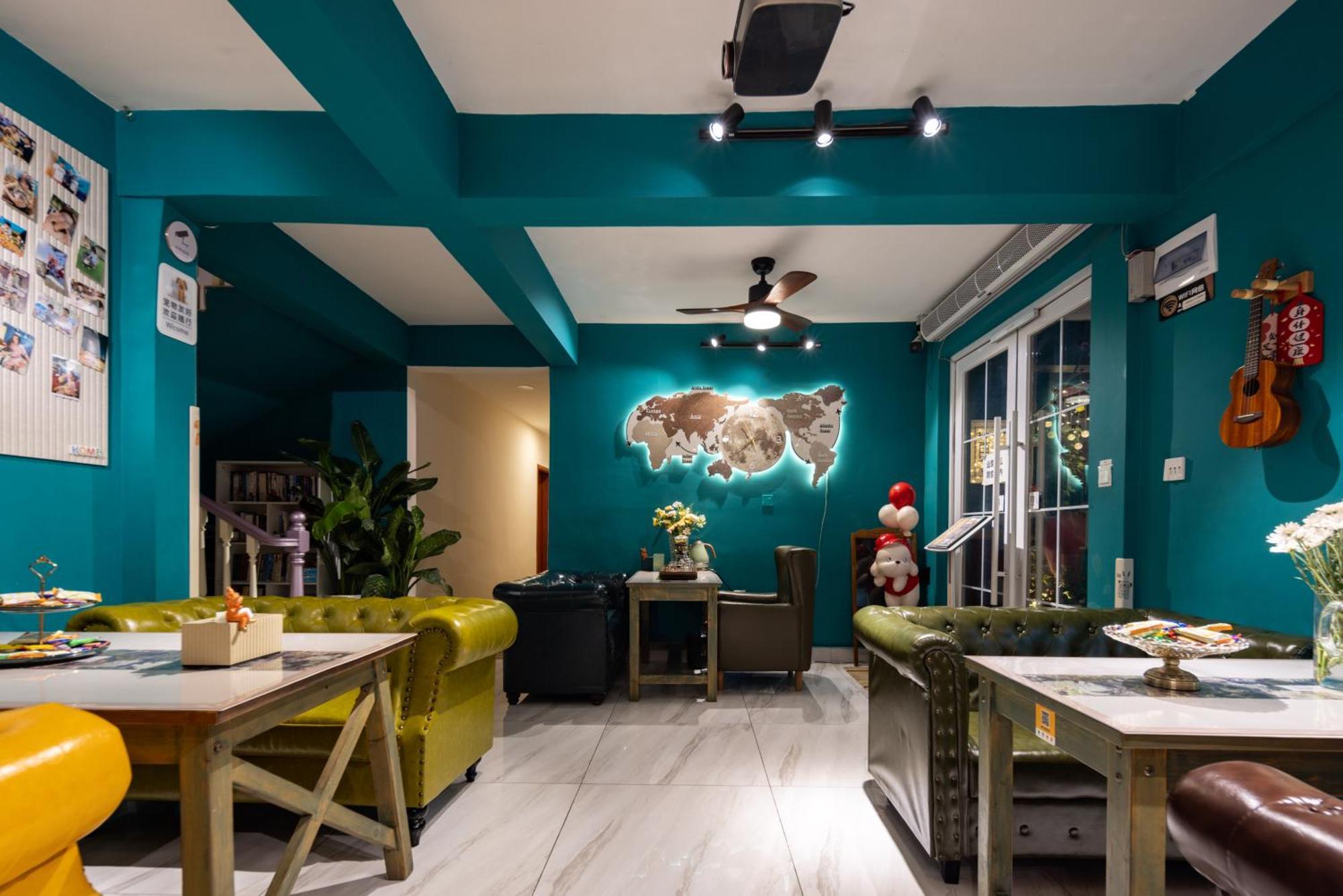 Summer Tree Inn Sanya Bagian luar foto